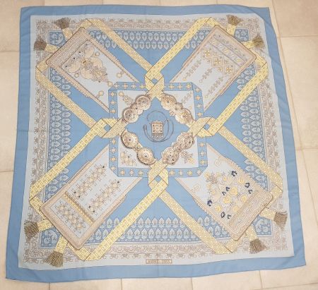 Foulard Hermès BRINS D'OR cashmere 140cm