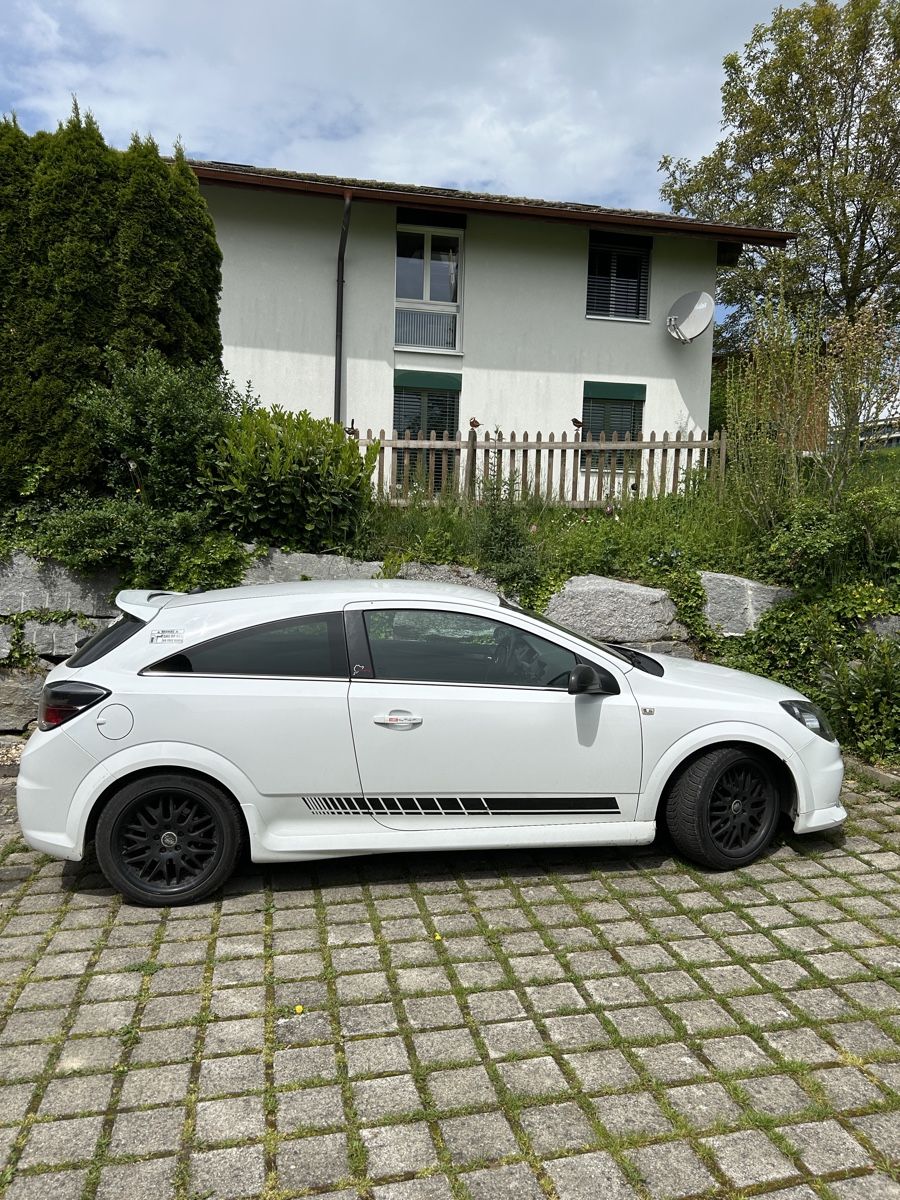 Opel Autos: Opelastra OPC 2.0 – Gebraucht aus Hildisrieden von eli_n8mn 1