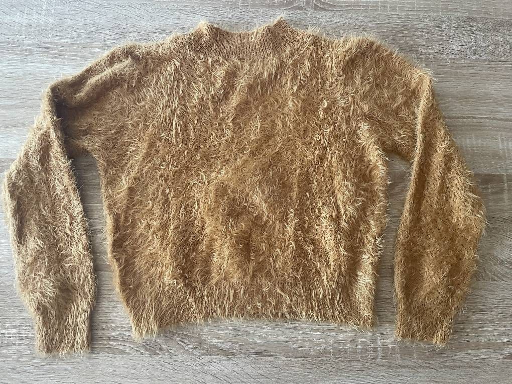 Maglioni & Felpe: Flauschiger Pullover  – Usato da Basel venduto da Make-up-lover