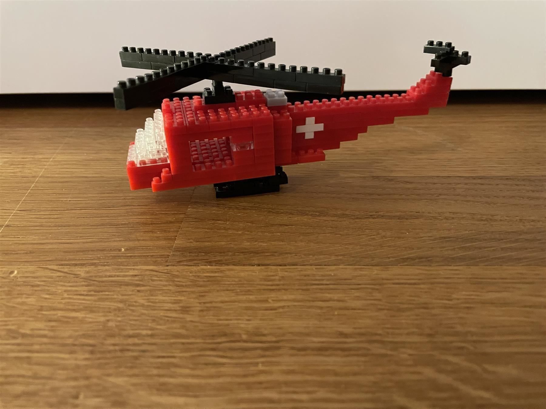Lego Baukästen: Brixies Helikopter und Adler | mini "Lego-Bausteine" – Gebraucht aus Aarau von Chicca2006 1