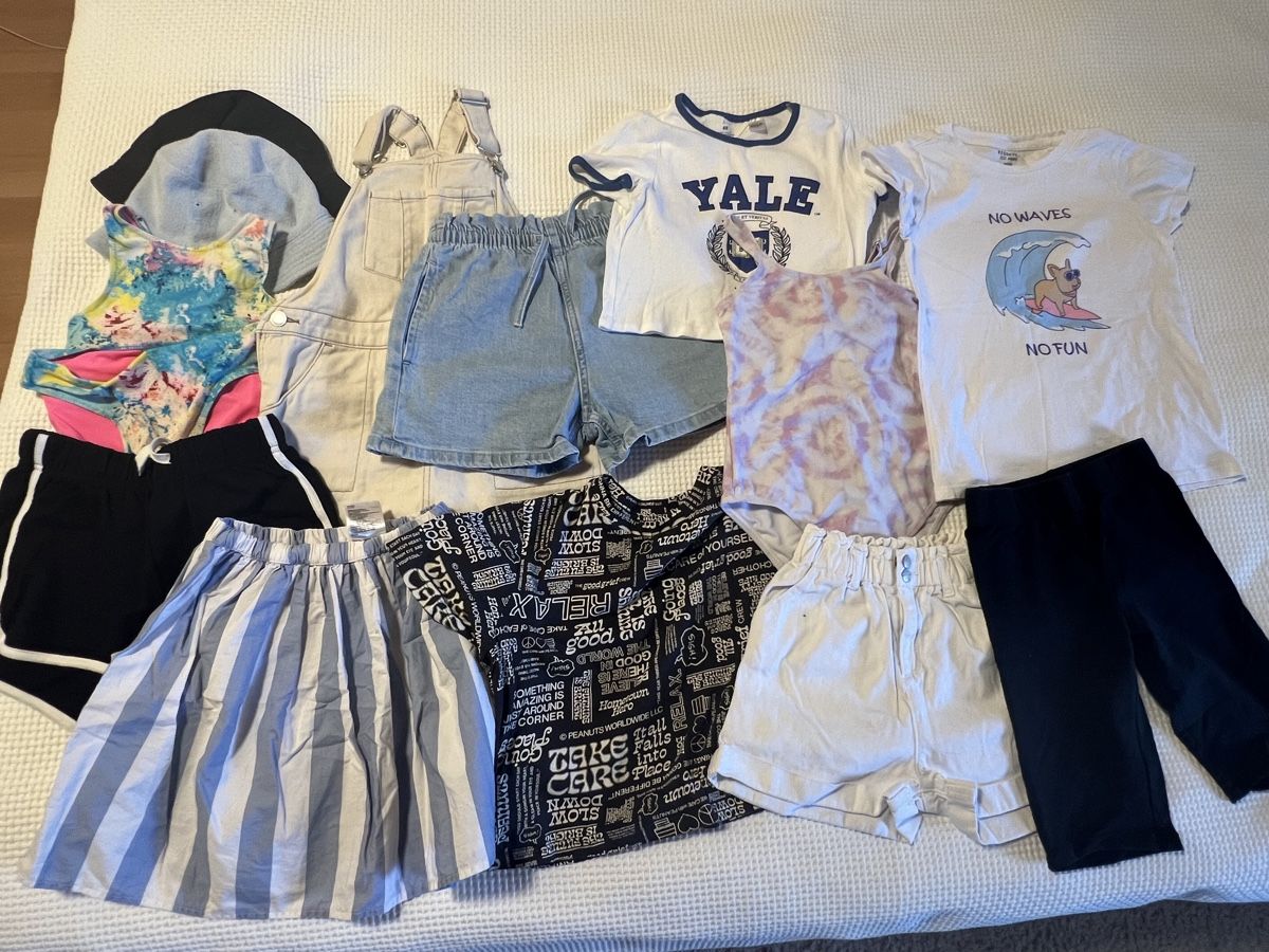 Lotti & Set di vestiti: Girls Clothing Bundle Size 6-8-9 assorted brands – Usato da Grindelwald venduto da shuanita