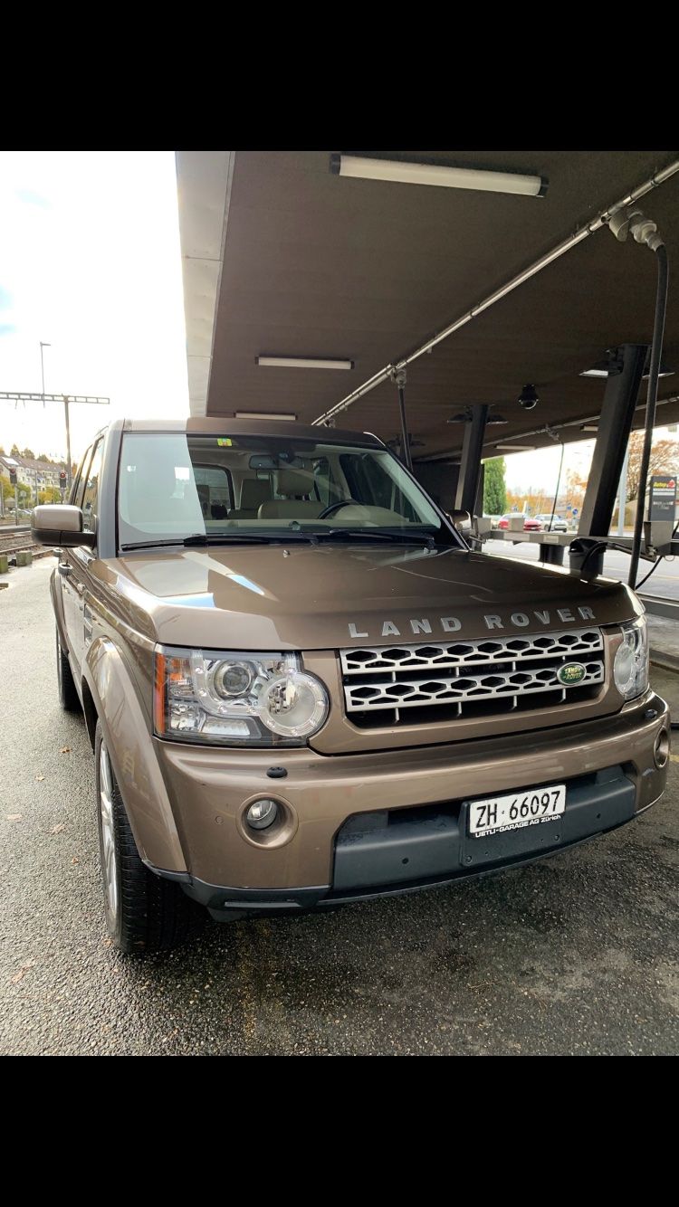 Land Rover Automobili: Land Rover Discovery 4 – Usato da Zollikon venduto da 19Kevin04