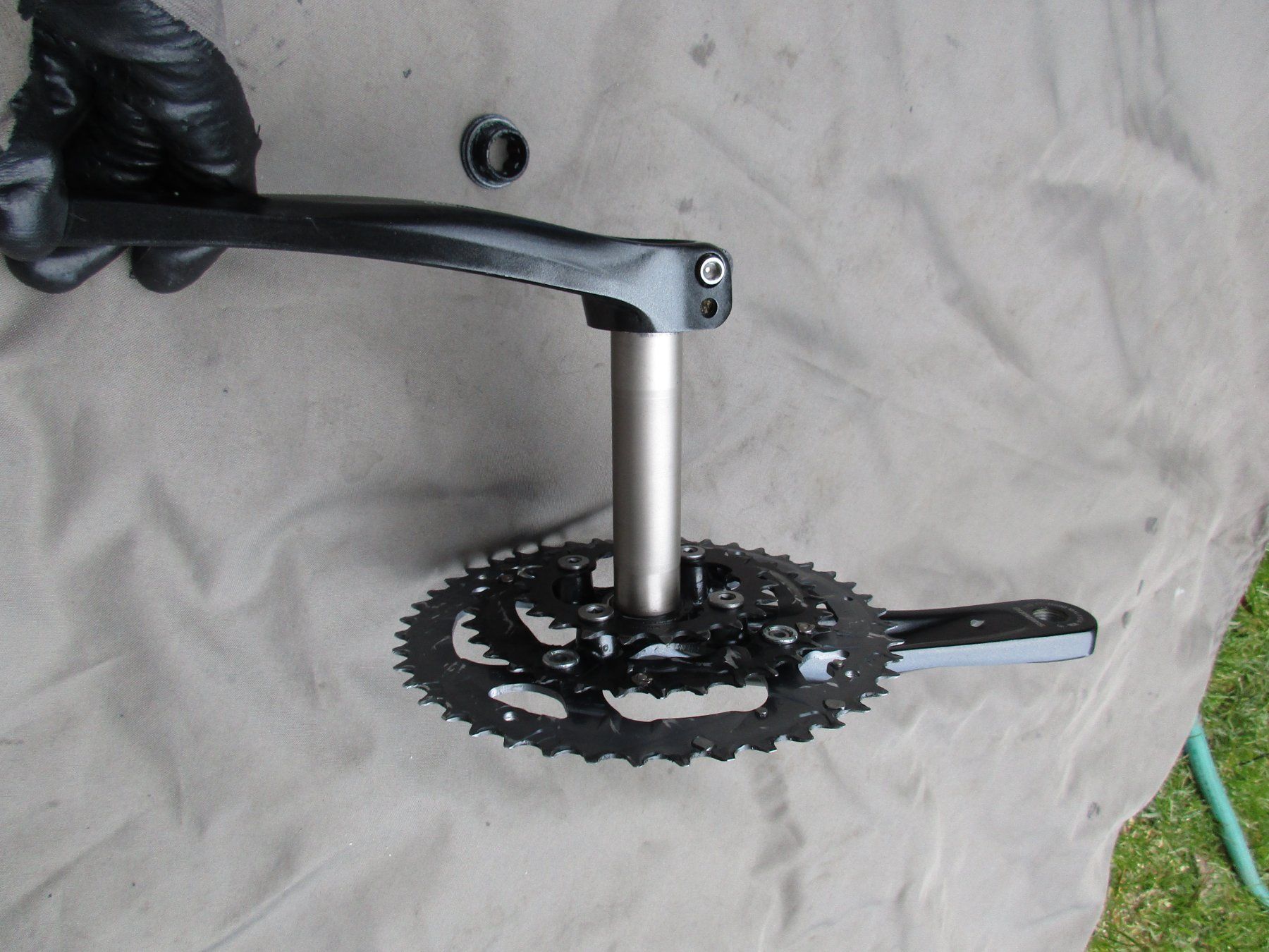 Pièces détachées: Shimano Deore  Kurbelgarnitur 170mm – D'occasion à Ottikon par Locomotive01 3