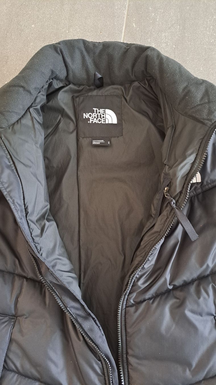North Face Jacken: The North Face Winterjacke Gr. M schwarz – Neu (gemäss Beschreibung) aus Winterthur von Dream_of 2