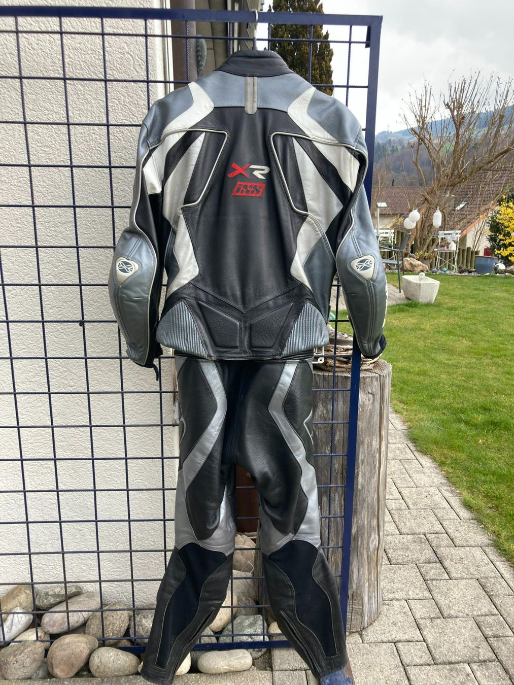 IXS Anzüge: Motorrad Lederkombi 2-Teilig Gr.56 – Gebraucht aus Oberdiessbach von Kurt_11 1