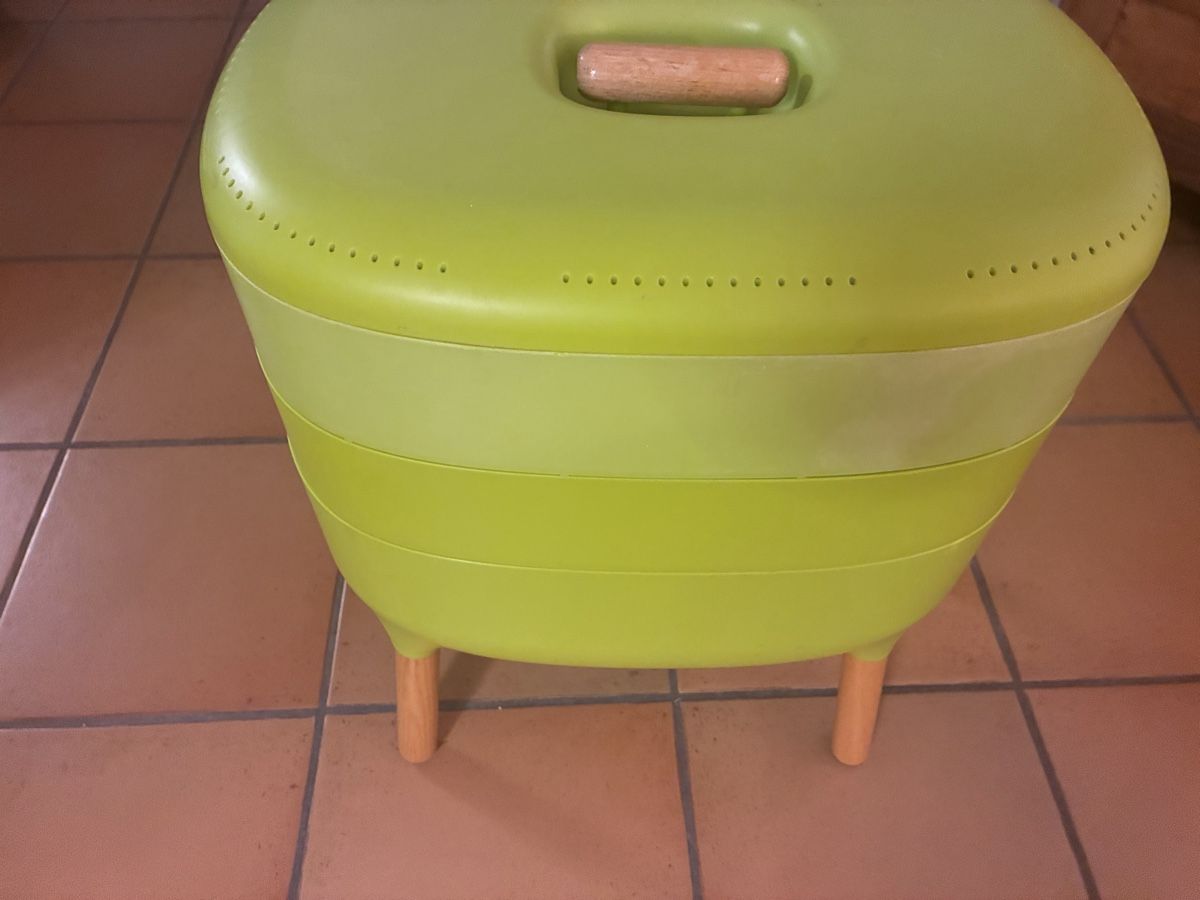 Casse di trasporto: Wurmkomposter/ Wurmbox – Usato da Romanshorn venduto da Mainzel82 2