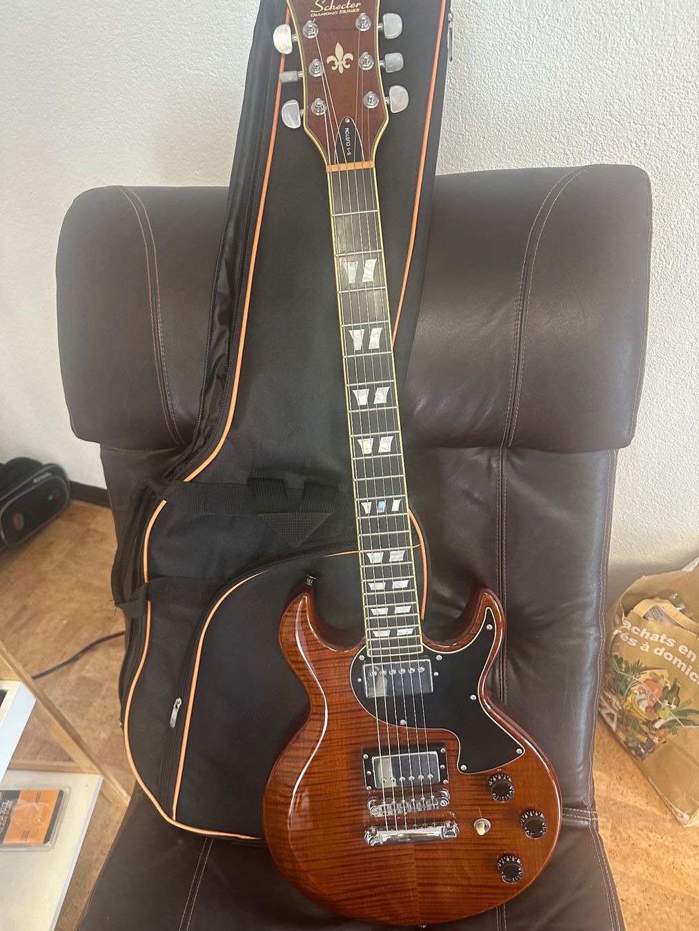 Schecter Musikinstrumente: Schecter S-1 Custom Diamond Series E-Gitarre, Top Zustand! – Gebraucht aus Tschierv von Screamingwolfguitars 5