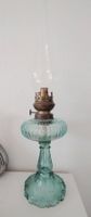 Eine schöne Petroleumlampe aus Glas, Vintage Deko-Lampe