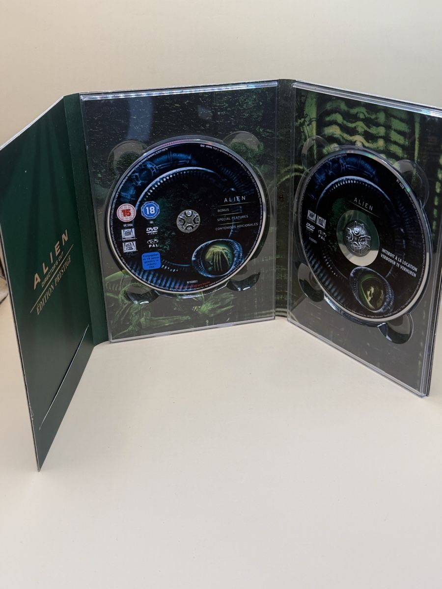 Tutti i DVDs: Alien, Edition Prestige Director's Cut 2 DVD – Usato da Genève venduto da sho_67qj 3