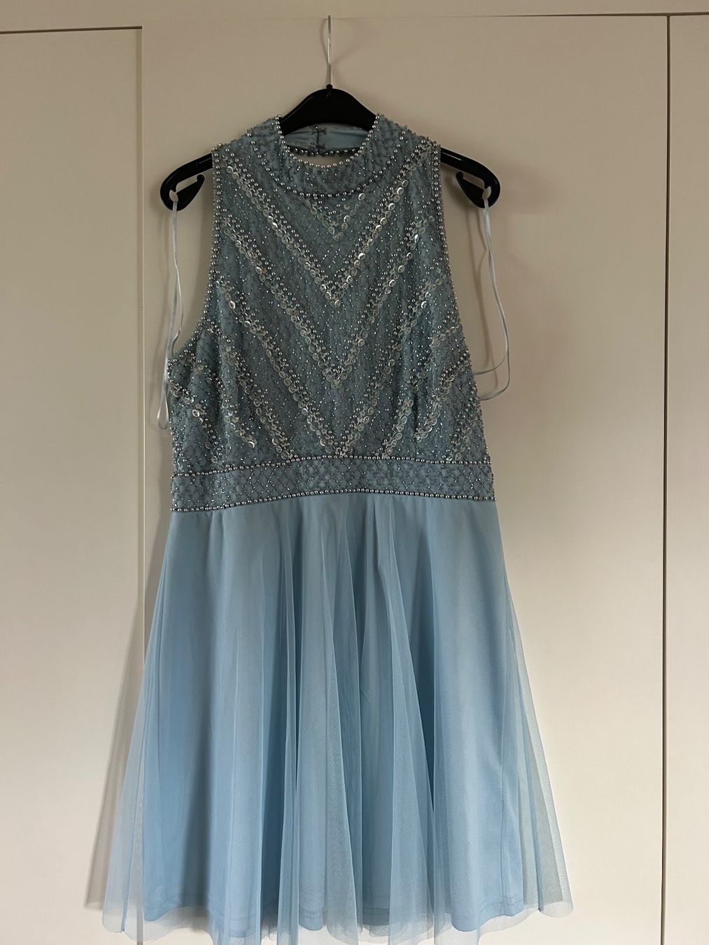 Robes: Festkleid – D'occasion à Zollikofen par aen_qdx7