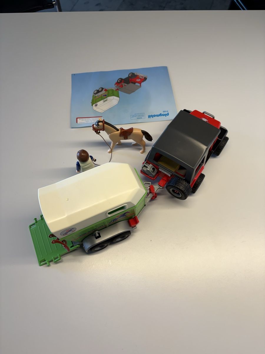 Playmobil Giocattoli: Playmobil Pferdeanhänger – Usato da Solothurn venduto da tab_8zc7 4