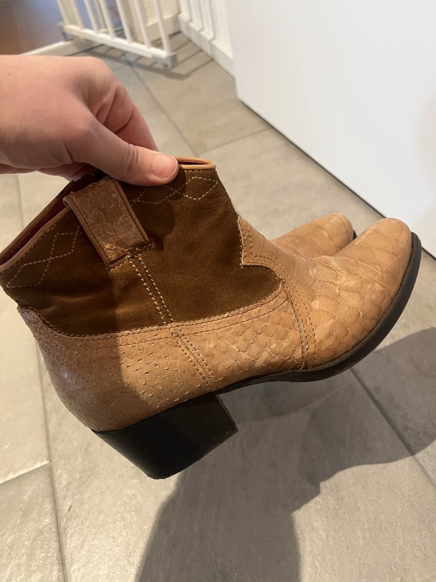 Globus Scarpe da donna: Cowboystiefel / Lederstiefel Gr. 38 - Globus – Usato da Langenthal venduto da ivet7