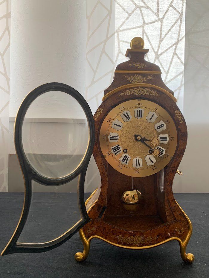 Zenith Orologi da terra & Orologi da parete: Antike Neueburger Pendule von Zenith – Usato da Altdorf UR venduto da Regulo 1