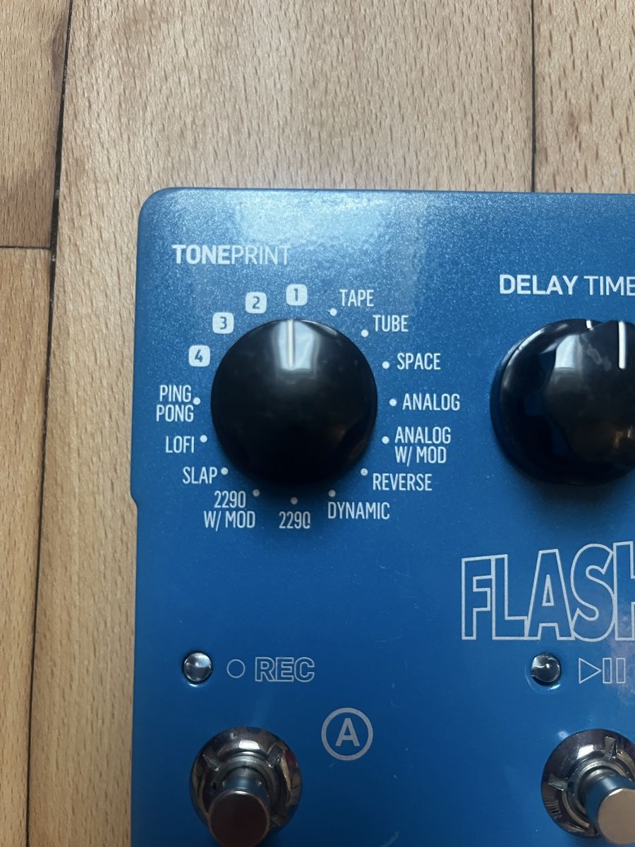 Strumenti musicali: TC Electronic Flashback X4 Delay & Looper Pedal – Usato da Winterthur venduto da chew11 1
