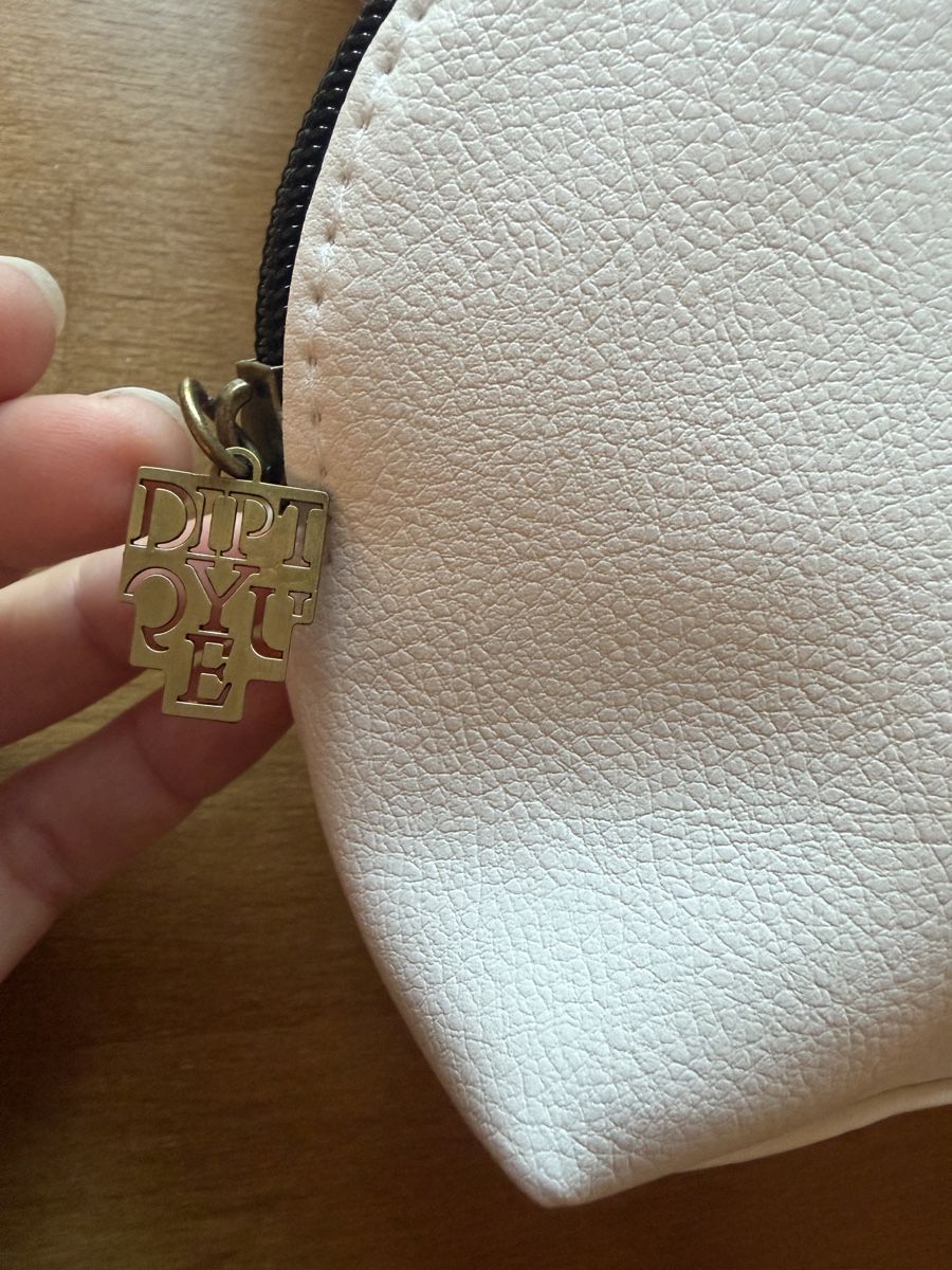 Borse: Trousse de toilette / Pochette Diptyque Paris – Nuovo (secondo la descrizione) da Lausanne venduto da Stephaniesdressing 1