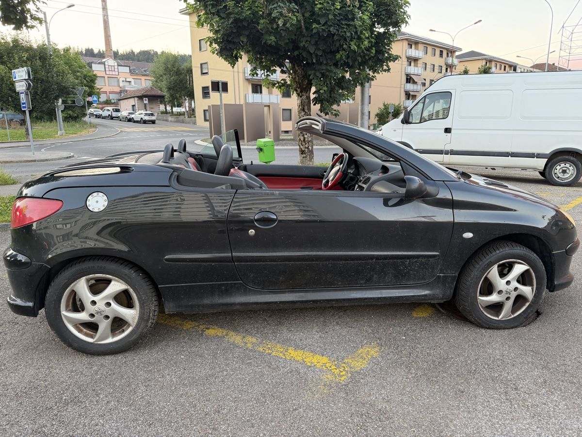 Peugeot Autos: Peugeot 206 – D'occasion à La Chaux-de-Fonds par Transportchezmax 3