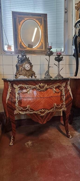 Commodes: Prunk Kommode, Bronze und Marmor, Barock – D'occasion à Kaufdorf par Nati-Nati 7