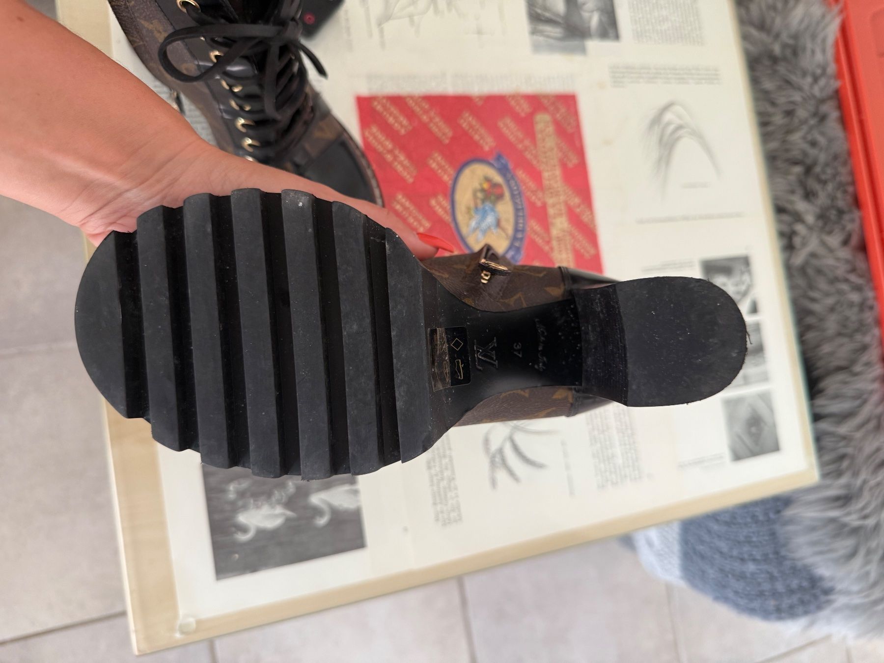Louis Vuitton Scarpe da donna: Louis Vuitton Star Trail Anke Boots EU37 – Nuovo (secondo la descrizione) da Meilen venduto da Niki.ST 6