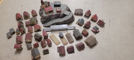Diverse alte Häuser zu Eisenbahnanlage H0 aus den 1980ern