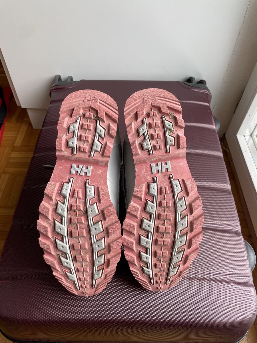 Helly Hansen Chaussures femmes: Helly Hansen Wanderschuhe Gr. 41 – D'occasion à Lengnau BE par DieBiene8 3