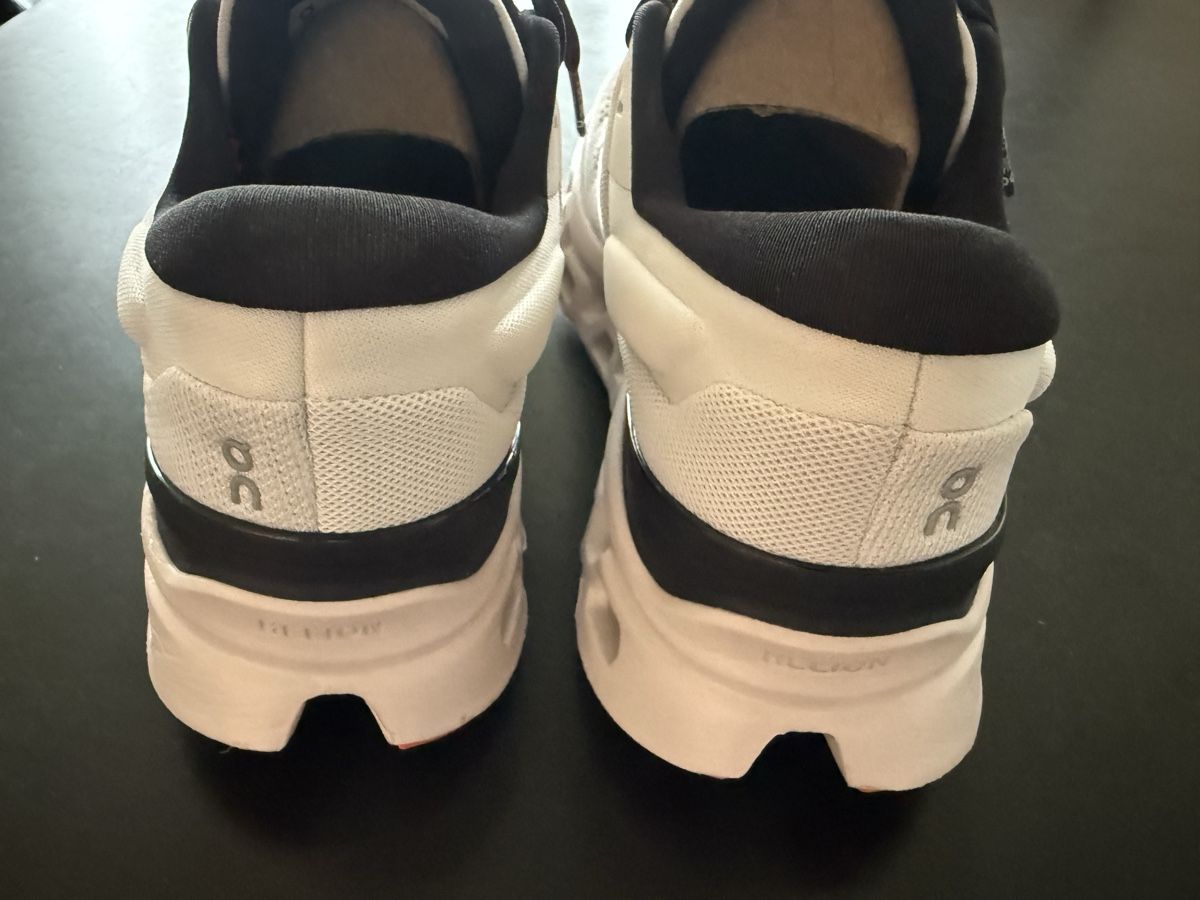 Scarpe da donna: On Cloudsratus 3 in weiss/ orange Grösse 37.5 – Nuovo (secondo la descrizione) da Muri AG venduto da Madoxx72 3