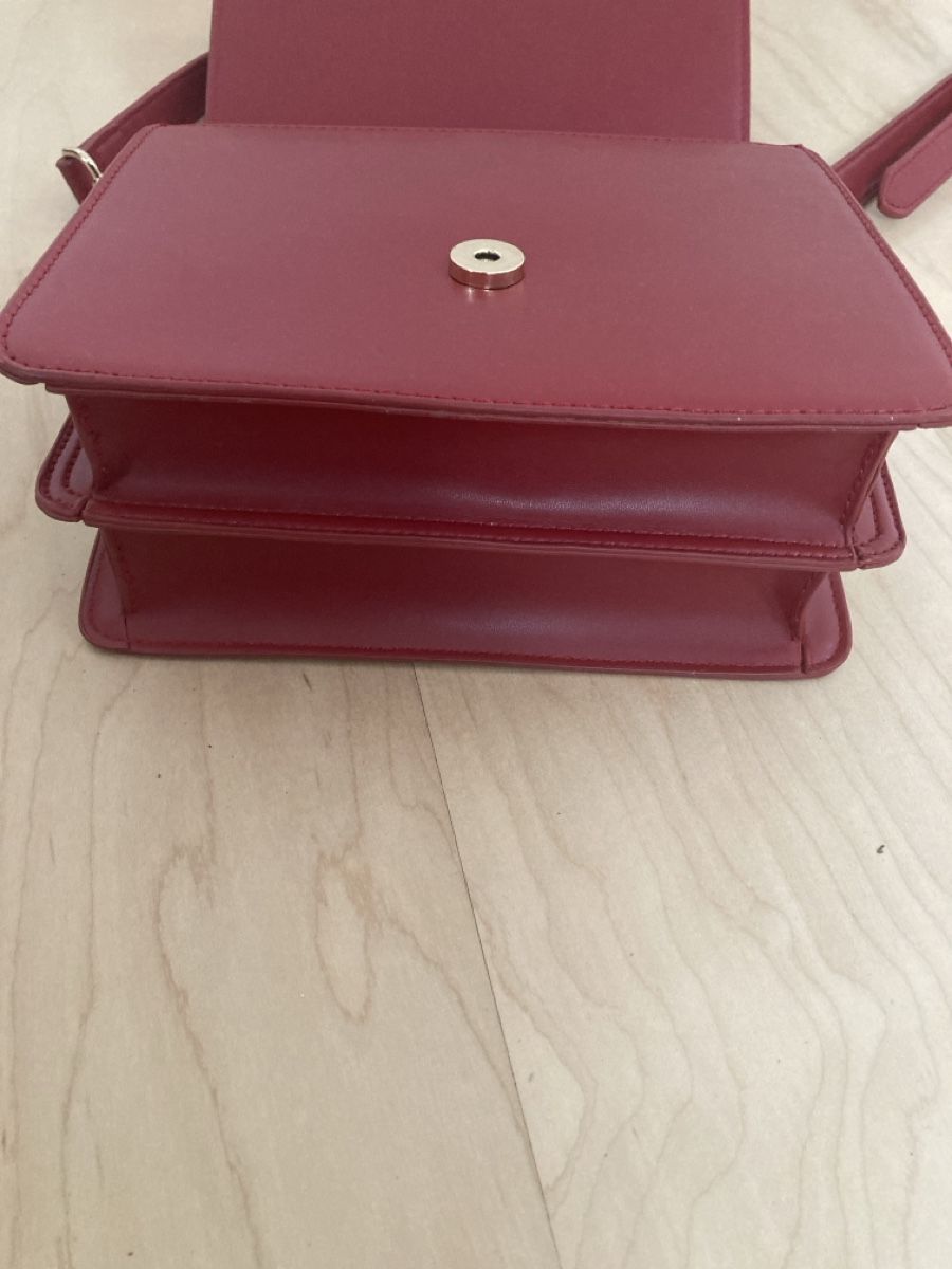 Borse da donna: Verkaufe Damen Handtasche  – Nuovo e nell'imballaggio originale da Kirchberg BE venduto da gab_x6wb 3