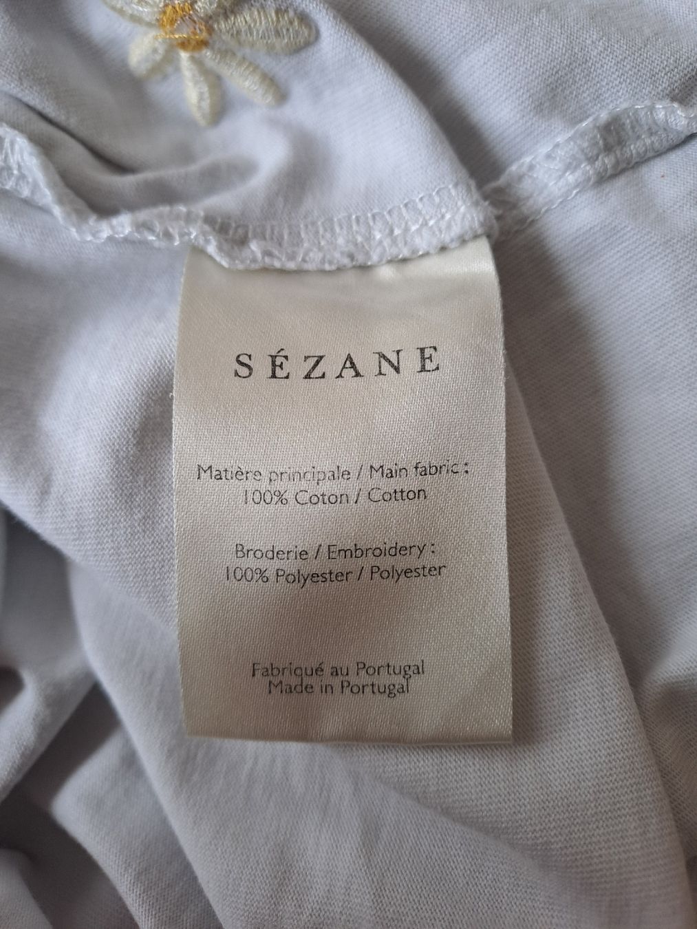 Sezane T-shirt: Tolles Sézane Shirt mit Blumen – Nuovo (secondo la descrizione) da Oberhasli venduto da Lea98 4