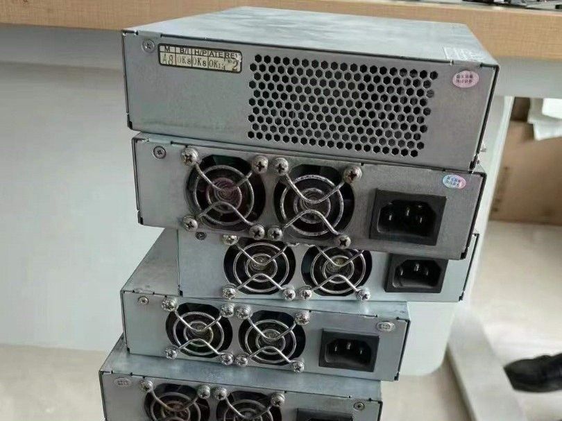 Bitmain Coin Miner: PSU APW 8 / 4 Stück ab 1.- – Usato da Dorf venduto da Miner-supply 2