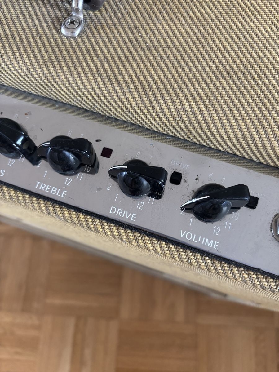 Fender Verstärker: Fender Blues DeVille 212 mit original Röhren – Gebraucht aus Zürich von Noah_Zurich 7