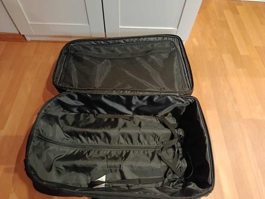 Reisekoffer: 46 Nord Rollkoffer – Gebraucht aus Bönigen von Nitrox_32