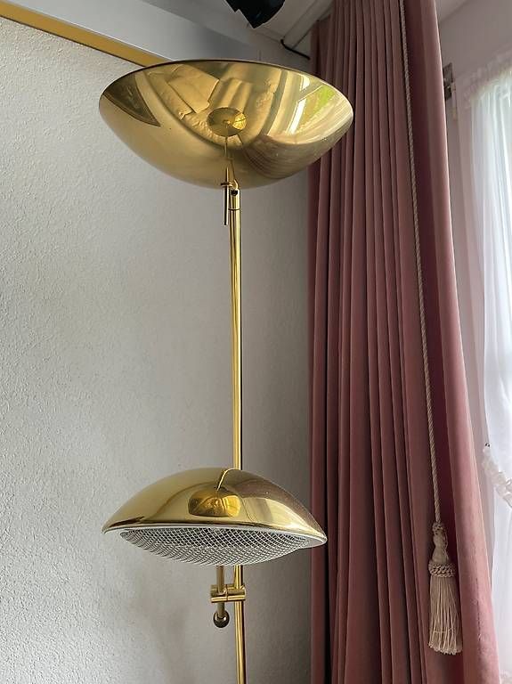Lampade: Ständerlampe / Stehlampe – Usato da Gelterkinden venduto da RemoViscardi 1