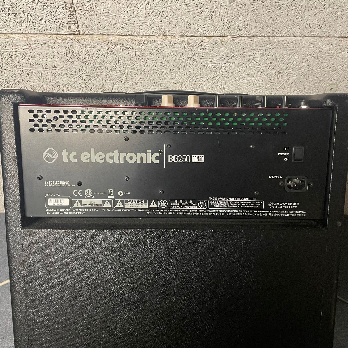 Amplificatori: TC Electronic BG250 Bassverstärker – Usato da Zürich venduto da zoopsel 4