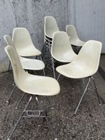 Lot de 10 chaises EAMES fibre de verre