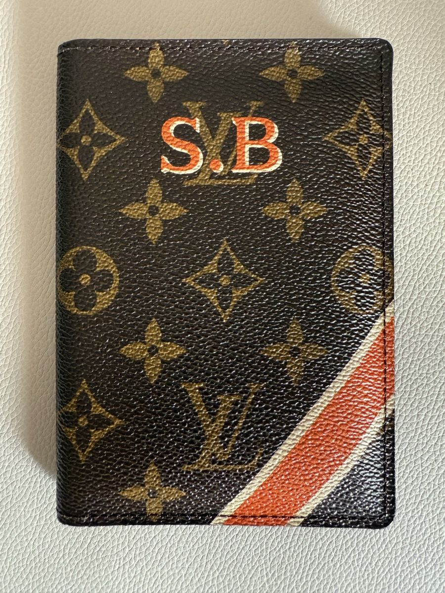 Louis Vuitton Portefeuilles: Louis Vuitton Pass Etui – D'occasion à Zollikon par sba_5tf2