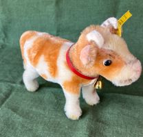 Steiff Kuh Bessy mit Knopf und Fahne