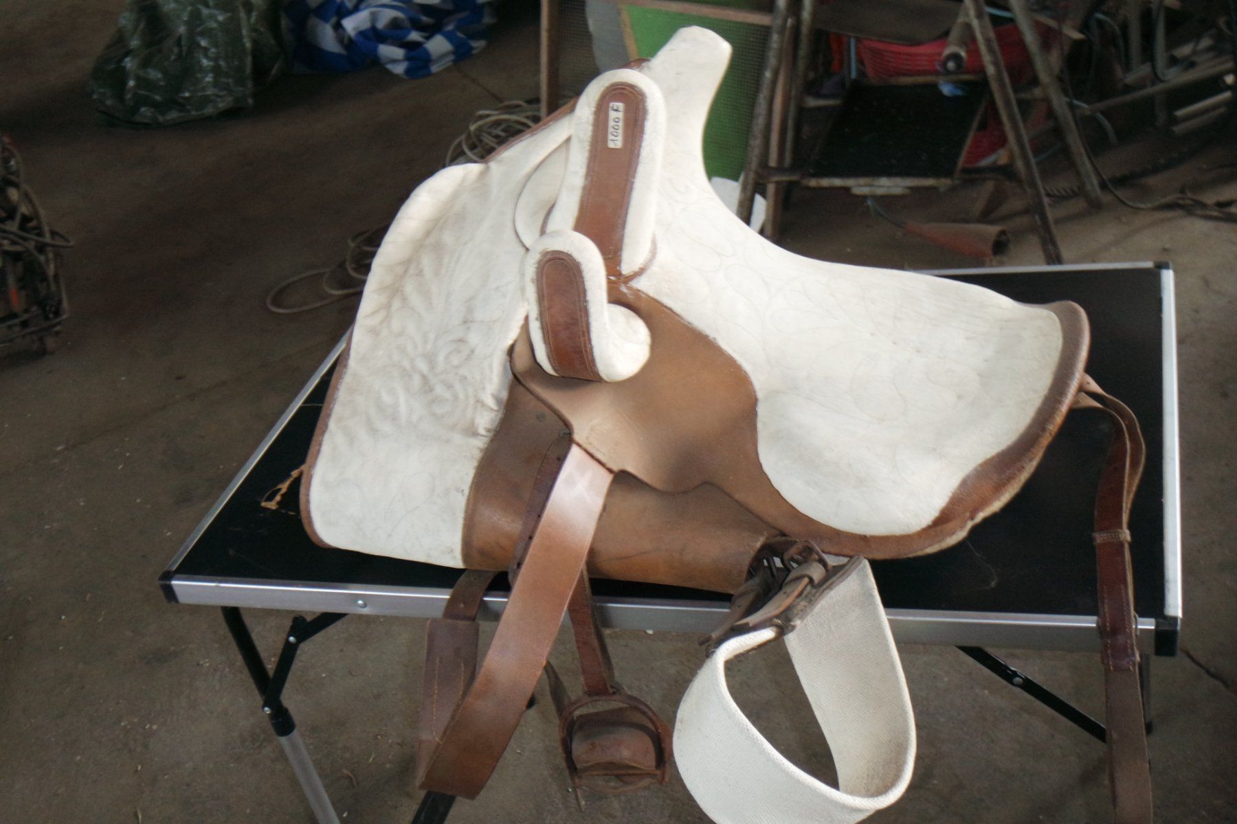 Selle & Accessori: Selle d'équitation – Usato da Avenches venduto da Brocadou 1
