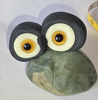 Eule Figur ist Naturstein Handgemacht und einzigartig 