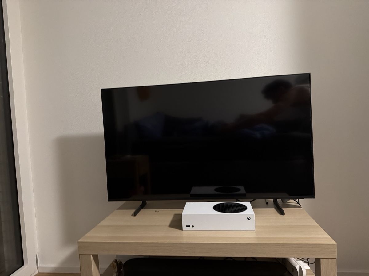 Samsung Televisori: Samsung Crystal UHD 4K Smart TV – Usato da Rümlang venduto da wma_7dd9