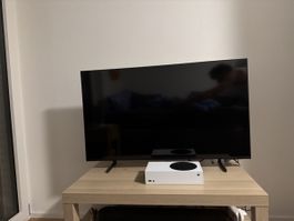 Samsung Crystal UHD 4K Smart TV