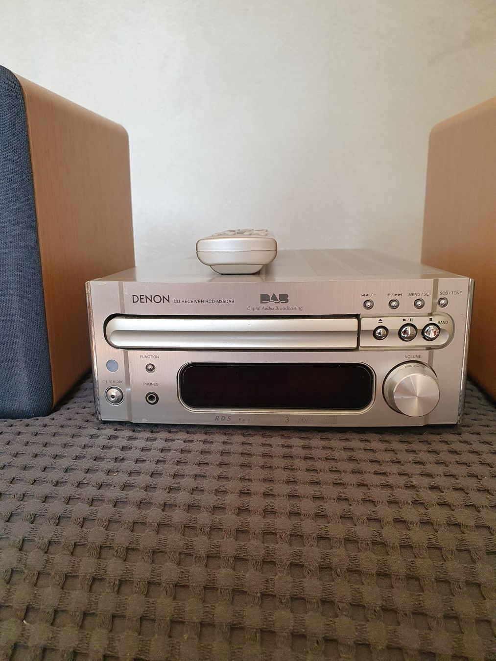 Denon Receiver: Denon CD Receiver RCD-M35 DAB Midi Kompaktanlage – Gebraucht aus Thalwil von gab_2mkf 1