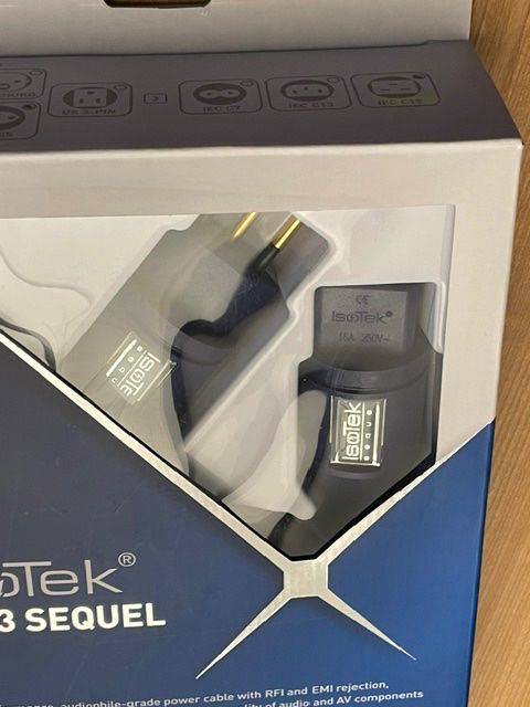 Isotek Cavi: HIGH-END ISOTEK EVO3 SEQUEL - NETZKABEL - 200 CM – Nuovo e nell'imballaggio originale da Fahrwangen venduto da Swirl2 1