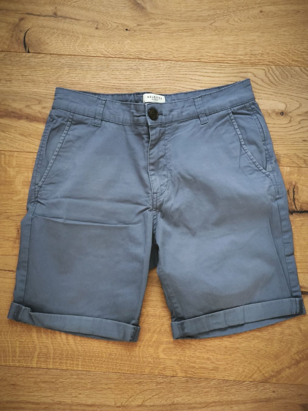 Selected Pantaloni: Sommer-Shorts SELECTED Gr. S, Top Zustand. – Usato da Rorschach venduto da Settowin