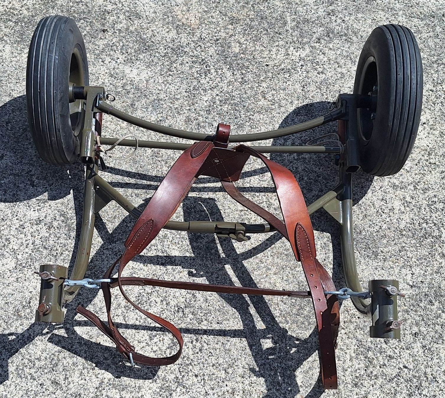 Uniformen: Rollgestell zu Tragbahre Schweizer Armee – Gebraucht aus Schaffhausen von Hottschili 1