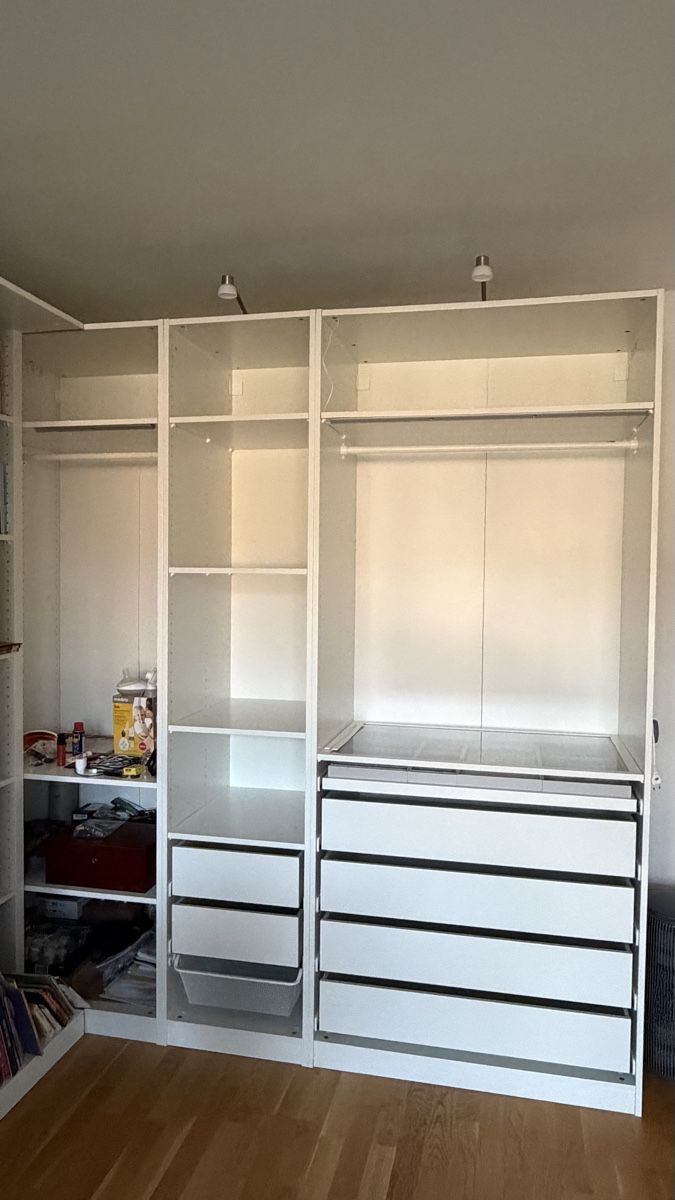 Ikea Guardaroba: IKEA PAX Corner Wardrobe System – Usato da Bern venduto da sil_7ys9 2
