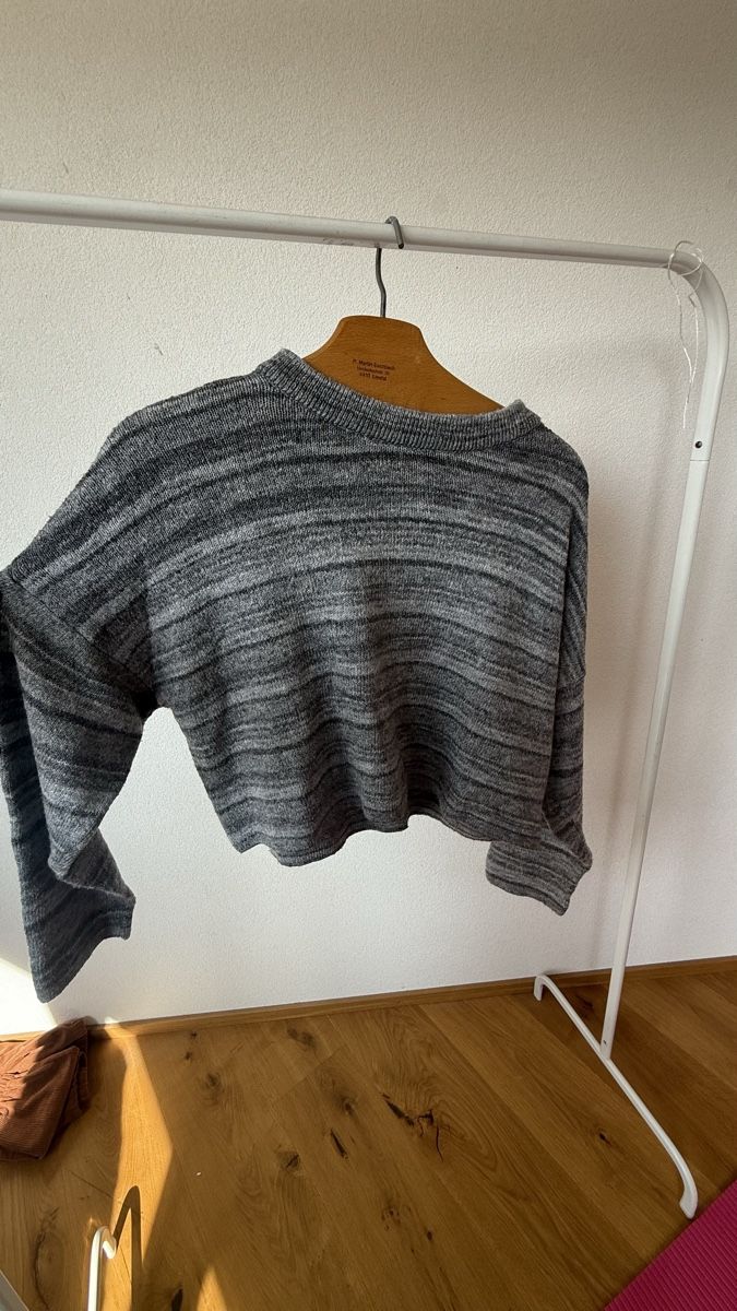 Pull&Bear Maglioni & Felpe: Pacific Republic Pull&Bear Strickpullover Grau M – Usato da Gelterkinden venduto da teddywidder