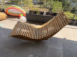 Schwungliege Relaxliege Holz – Garten/Sauna-Liege