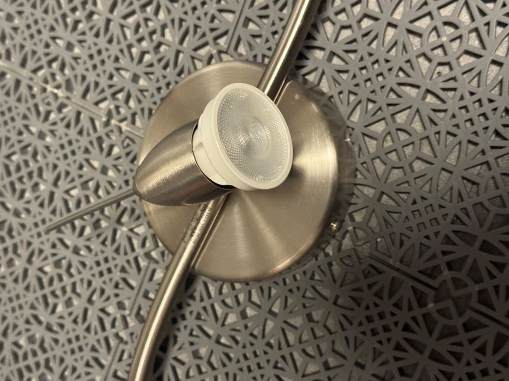 Ikea Lampadari & plafoniere: Schöne Deckenlampe mit drei Strahlern, 3x Max 35W – Usato da Buchs SG venduto da Felice14 2