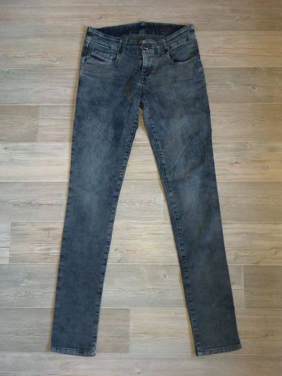 Diesel Jeans: Jeans DIESEL  Taille / Grosse W25   Model GRUPEE..... – Usato da Cossonay-ville venduto da Super-Price-Quality
