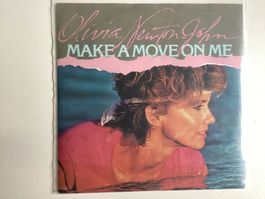 Olivia Newton John Single - Make Move On Me