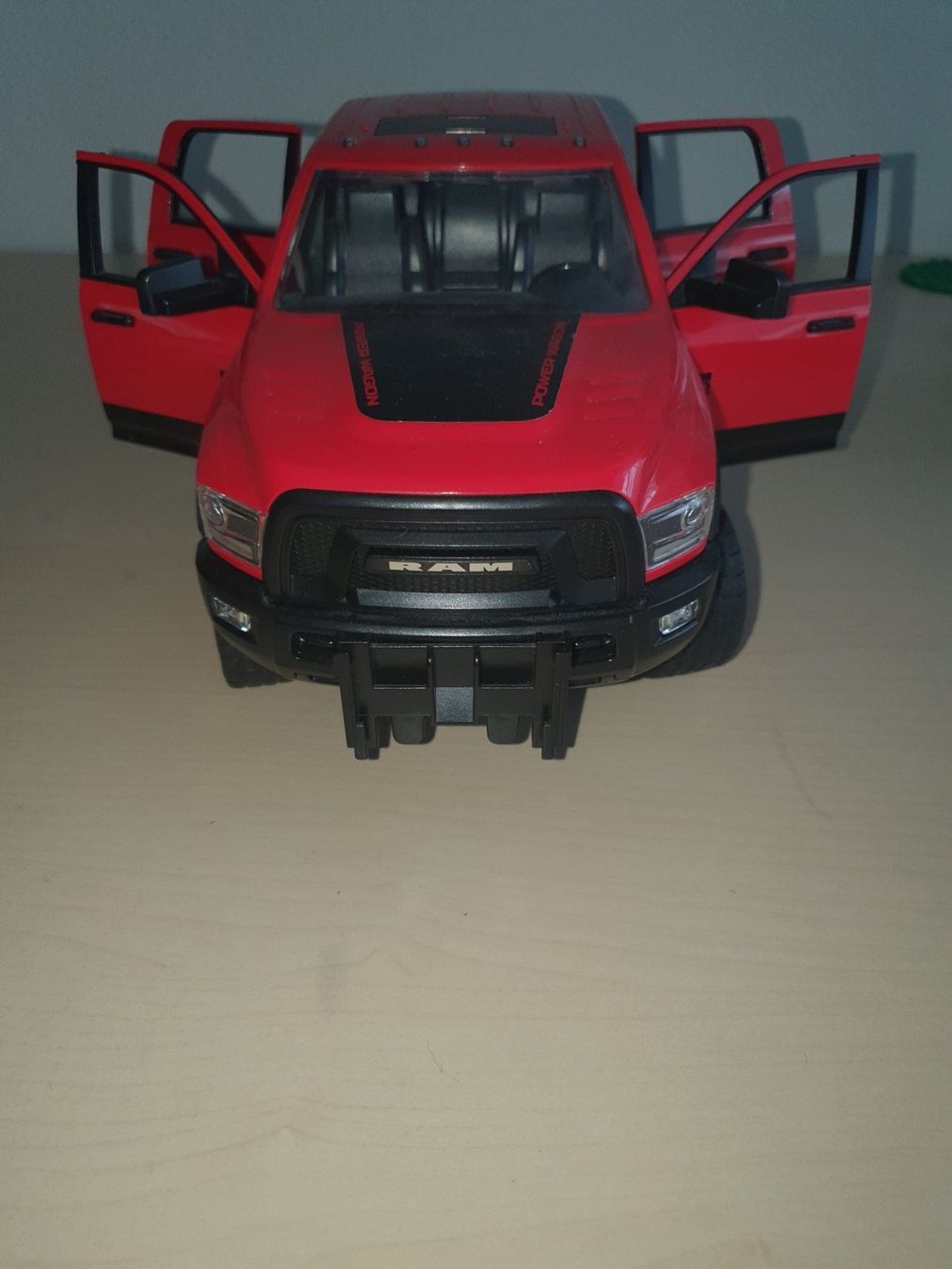 Bruder Voitures modèles: RAM Modellauto - Top Zustand – Neuf (Voir description) à Altendorf par MiriCaj 3